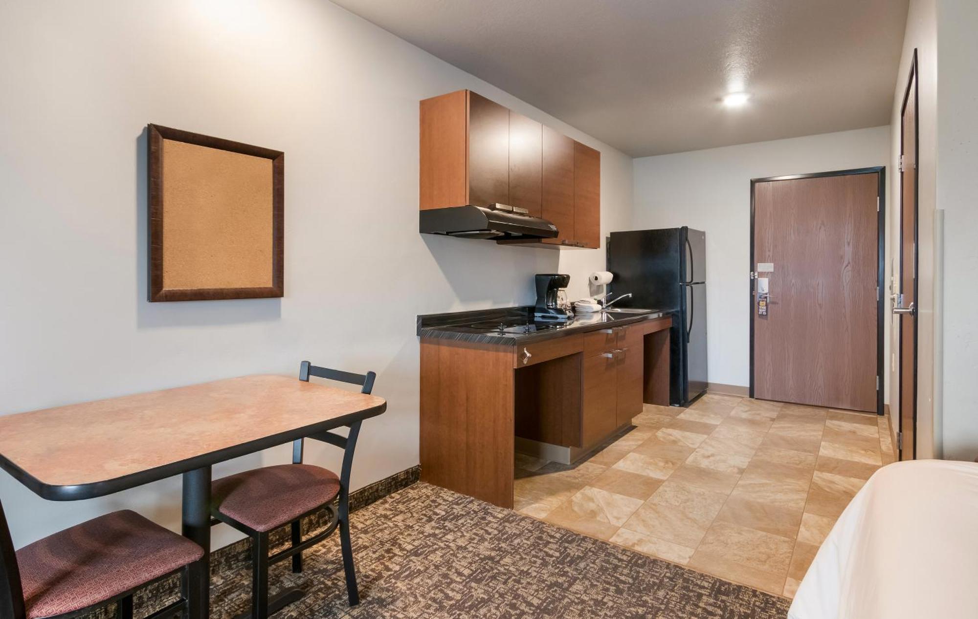 My Place Hotel-Pittsburgh North/Monaca, Pa Номер фото