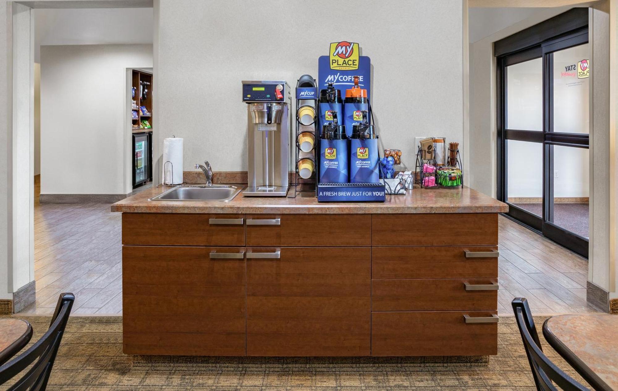My Place Hotel-Pittsburgh North/Monaca, Pa Экстерьер фото